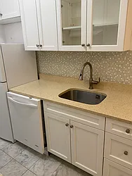 Rented by SUN WOOD REAL ESTATE