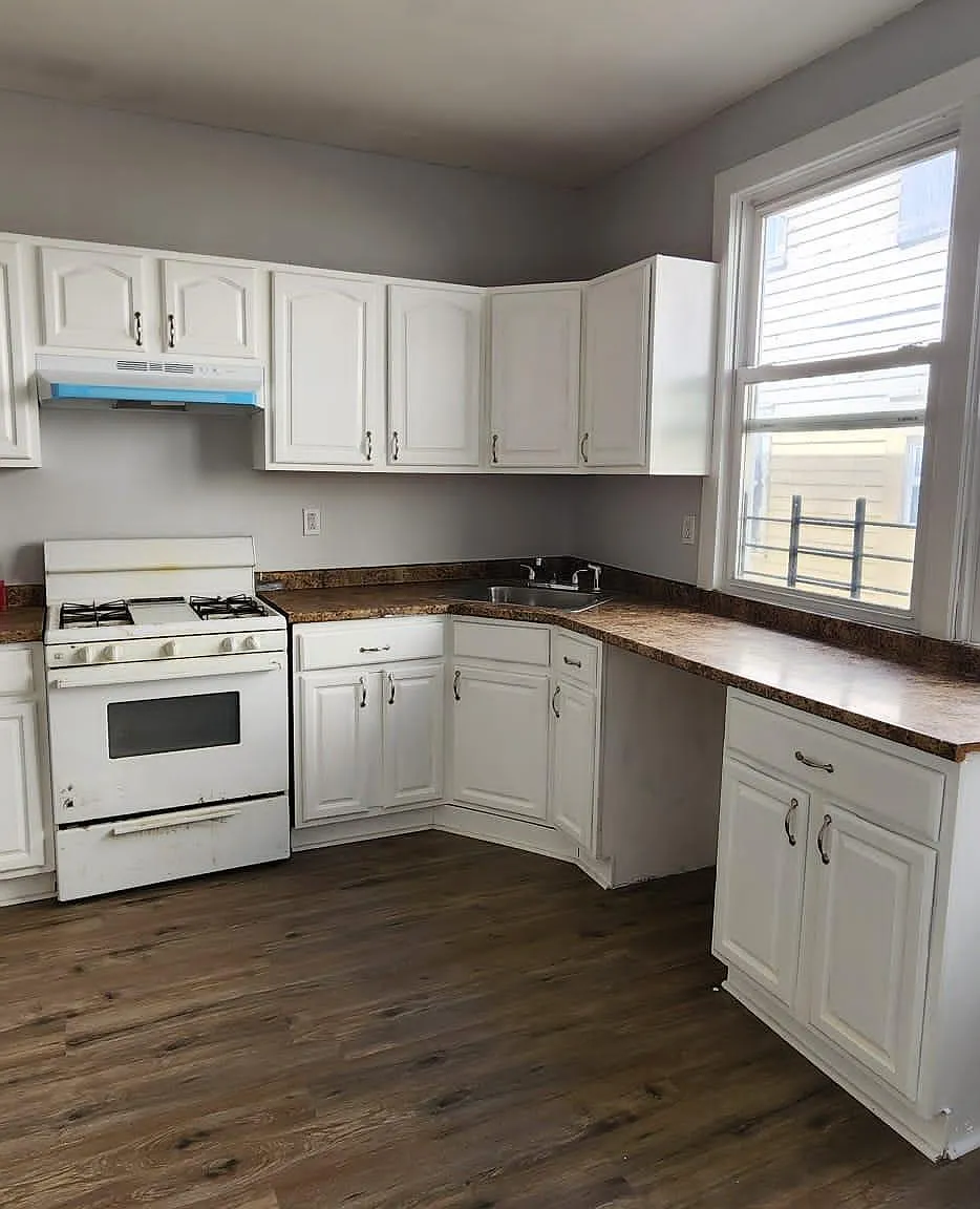 2 bed, 1100 sqft, $1,795 — Photo 2