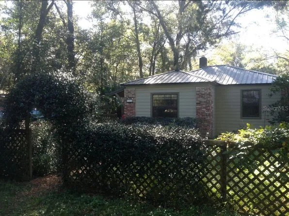 711 NW 34th Pl, Gainesville, FL 32609