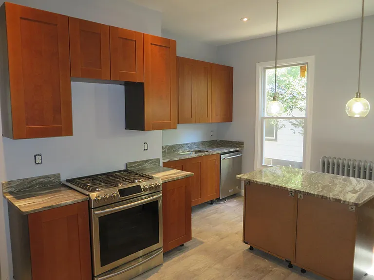 80 Cottage St #1 — Photo 8