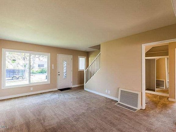 4th image of 3182 Porter Ln