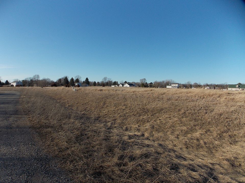 2nd image of Lot 10 Emerald