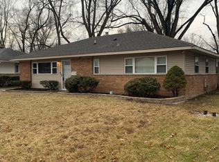 432 Navajo St, Park Forest, IL
