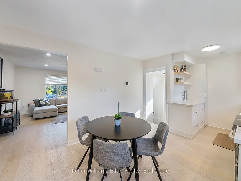 153 Dudhope Ave — Photo 6