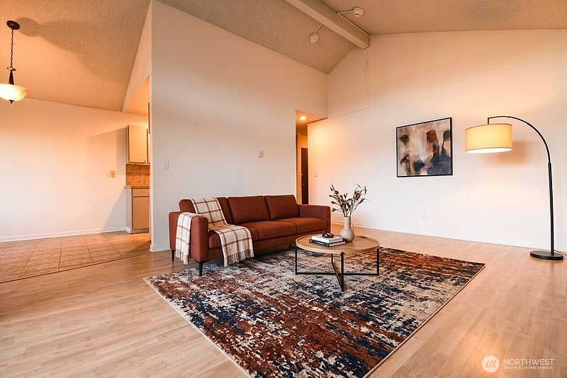 5th image of 7924 212th Street SW #313