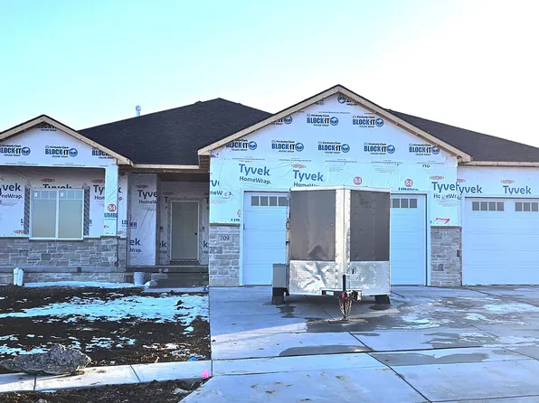 709 W 24th Cir, Wahoo, NE 68066