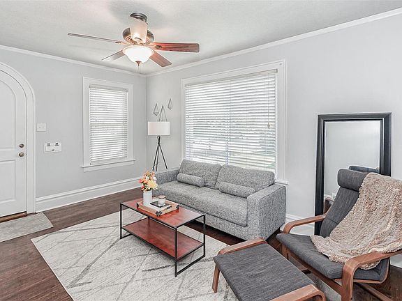 2nd image of 6410 Odell St
