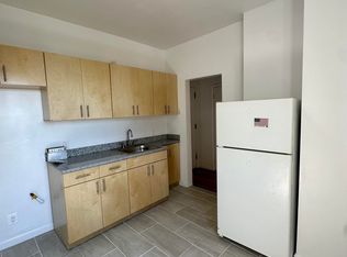 64-05 53rd Dr #9D, Maspeth, NY 11378