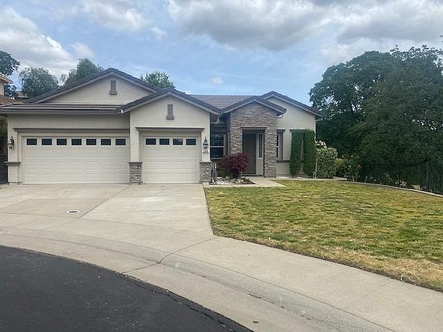 1st image of 209 Elvenden Ct