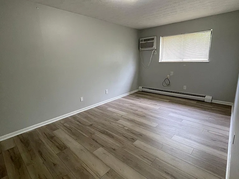 2580 Vera Ave #3 — Photo 7