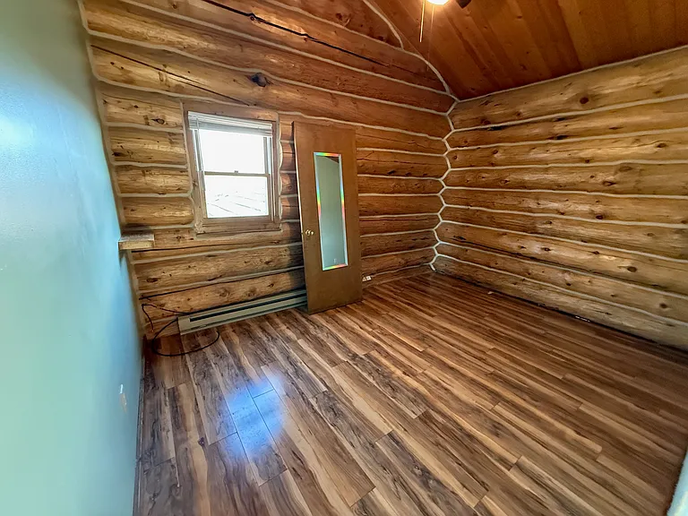545 Coulee Dr — Photo 12