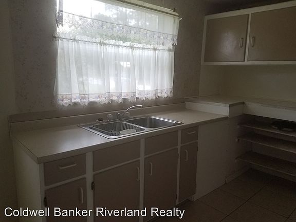 4th image of 3705 W Sullivan St Lot 17