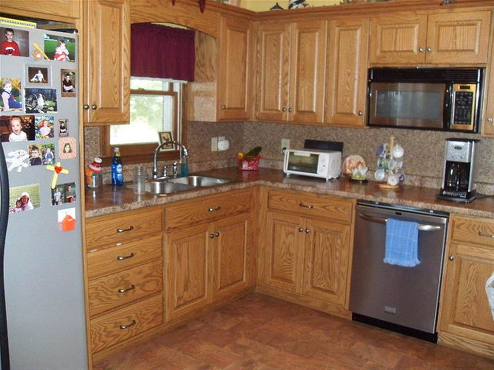 2nd image of 189 Carver Ln