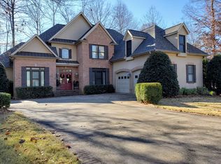 782 Millers Point Rd, Auburn, AL 36830