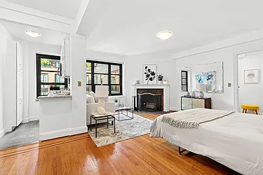 235 East 22nd Street, #15U