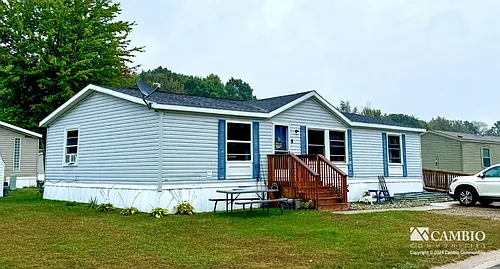 271 Green St Photo 1