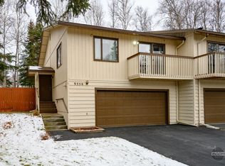 9350 Stuart Cir, Eagle River, AK 99577