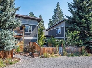 358 S Cedar St #1, Sisters, OR 97759