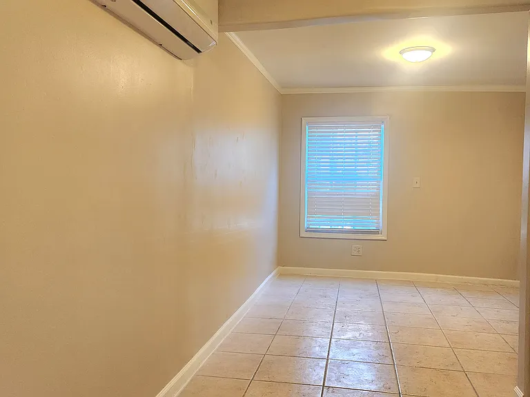 201 S Benton Way #2 — Photo 5