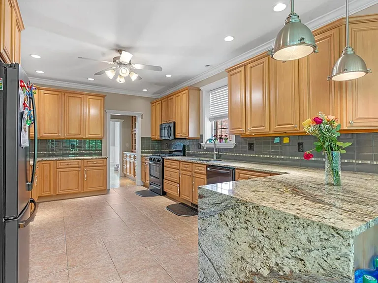 2320 Chatham Rd #1 — Photo 11