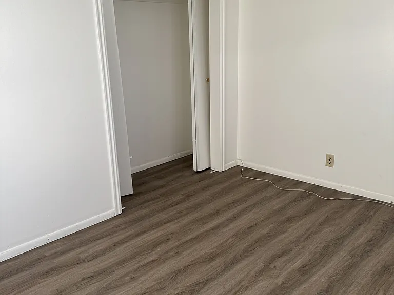 702 N Wall St #2 — Photo 6