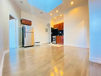 Rented by Capri Jet Realty Corp