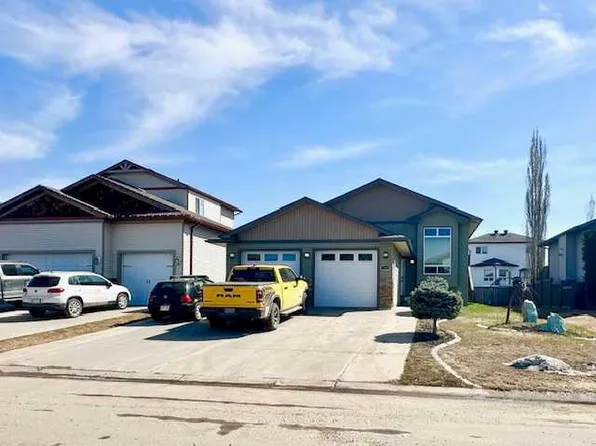 12201 W 103b St, Grande Prairie, AB T8V 2L5