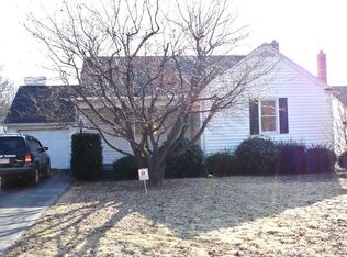 844 Springbrook Ave, Moosic, PA 18507