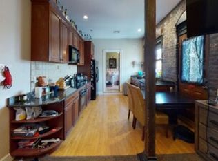 1109 Boylston St APT 17, Boston, MA 02215