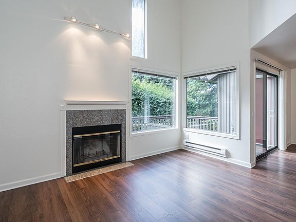 5th image of 11416 NE 67th St