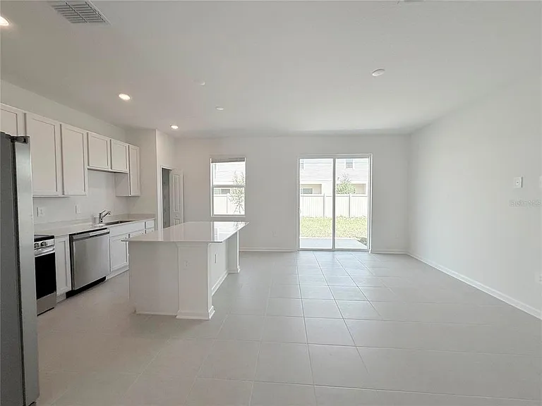 3076 Chromatic St — Photo 3
