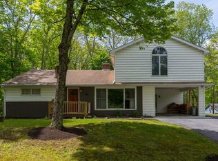 5 Wheeler Rd, Rhinebeck, NY 12572