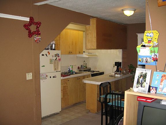 5th image of 3315 W 17th St