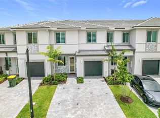 716 SE 14th St, Homestead, FL 33034