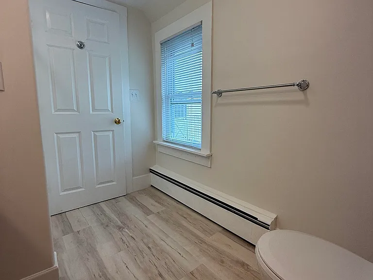 6 Griffin Ave #A — Photo 29