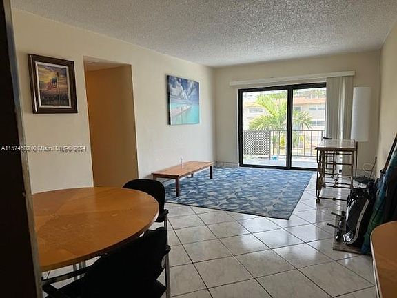 5th image of 3531 NE 170th St APT 302