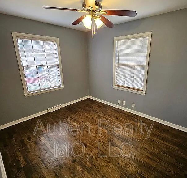 3823 Bell St #A — Photo 10