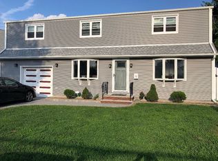 7 Edstan Dr, Moonachie, NJ 07074
