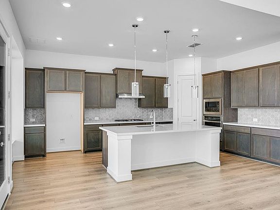 6th image of this home