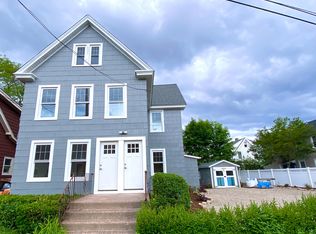 94 Gordon St, Hamden, CT 06517