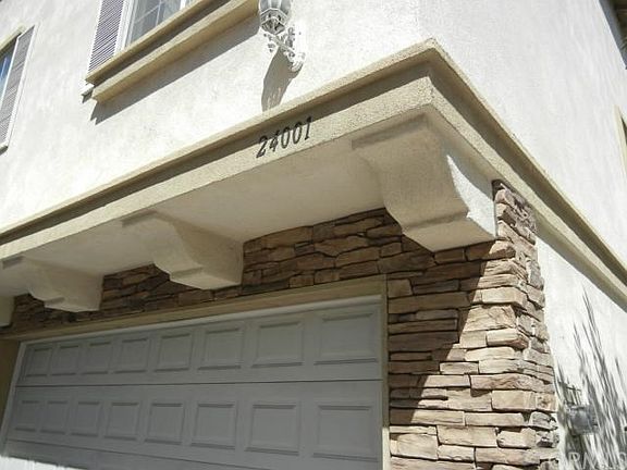 2nd image of 24001 Los Codona Ave
