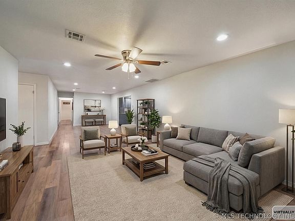 5th image of 1335 N McFarland Pl