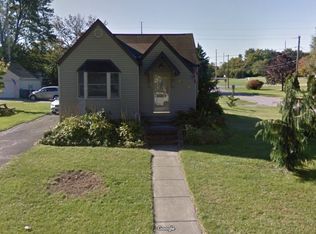 4508 Day St, Sheffield Village, OH 44054