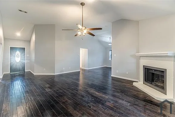 3618 Flagstone Ave — Photo 1