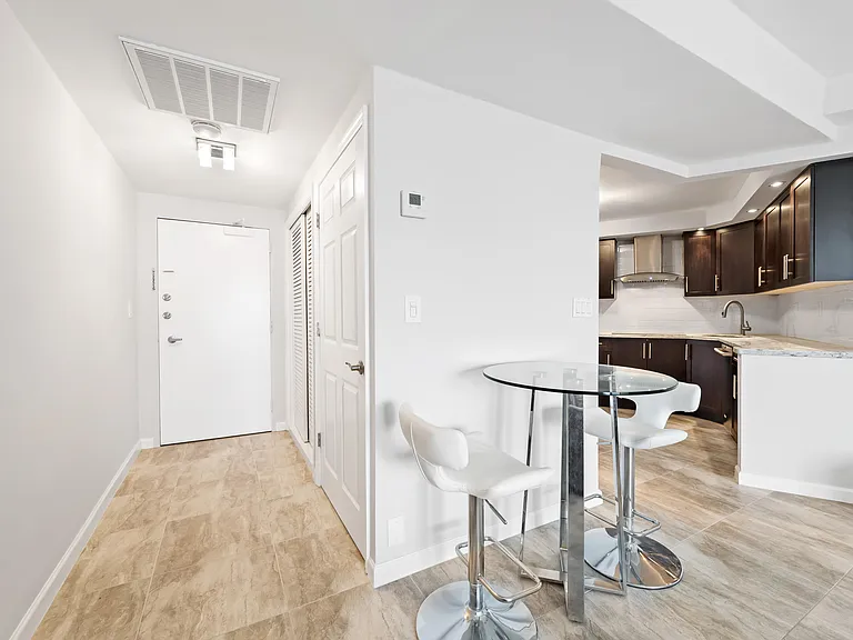 3800 Galt Ocean Dr #1009 — Photo 16