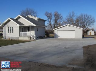 564 E Capital Ave, Grand Island, NE 68801