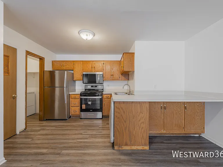 915 Spiros Ct #101 — Photo 2