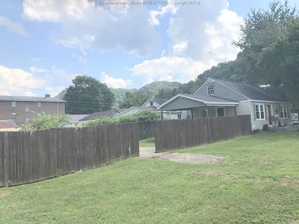 1st image of 510 49th St SE