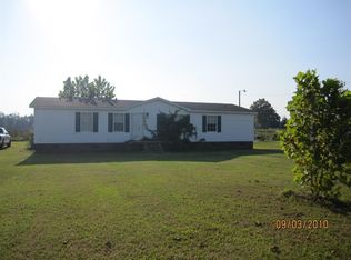 1823 Conetoe Rd, Greenville, NC 27834