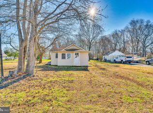 4871 Avery Rd, Shady Side, MD 20764